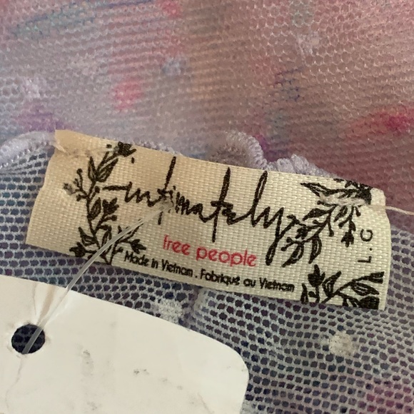 Free People Intimately sheer floral top. NWT - Picture 6 of 10